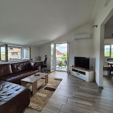 Cozy, Fully Equipped, Free Parking&Wifi, Quiet, 2Bd Leilighet Podgorica Eksteriør bilde