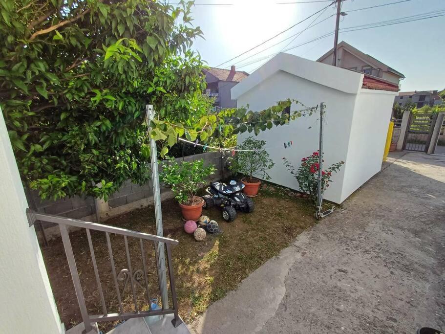 Cozy, Fully Equipped, Free Parking&Wifi, Quiet, 2Bd Leilighet Podgorica Eksteriør bilde