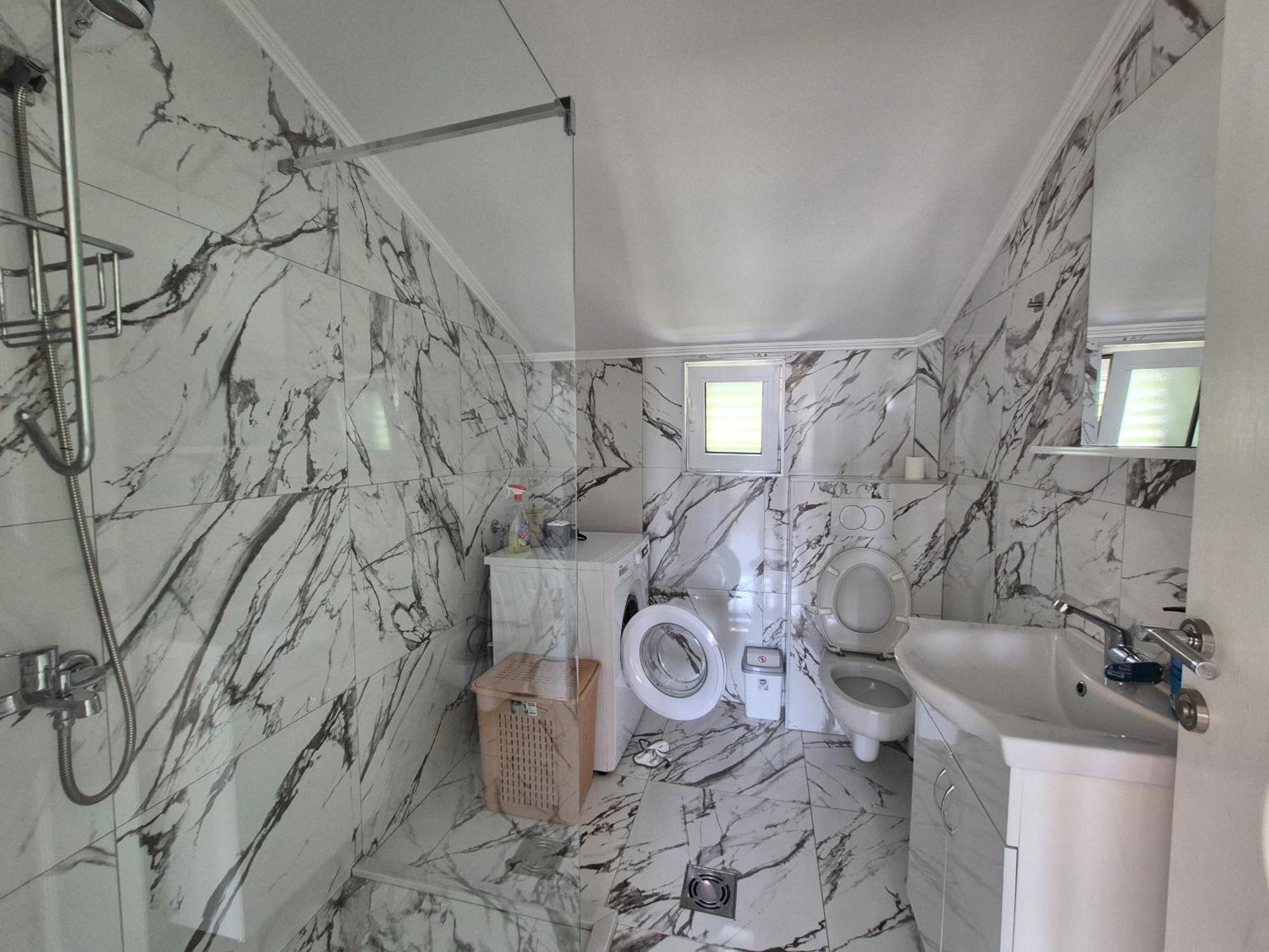 Cozy, Fully Equipped, Free Parking&Wifi, Quiet, 2Bd Leilighet Podgorica Eksteriør bilde
